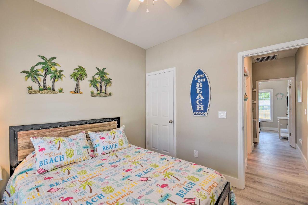 Ocean Isle Beach Home With Shared Lanai And Grill Bagian luar foto
